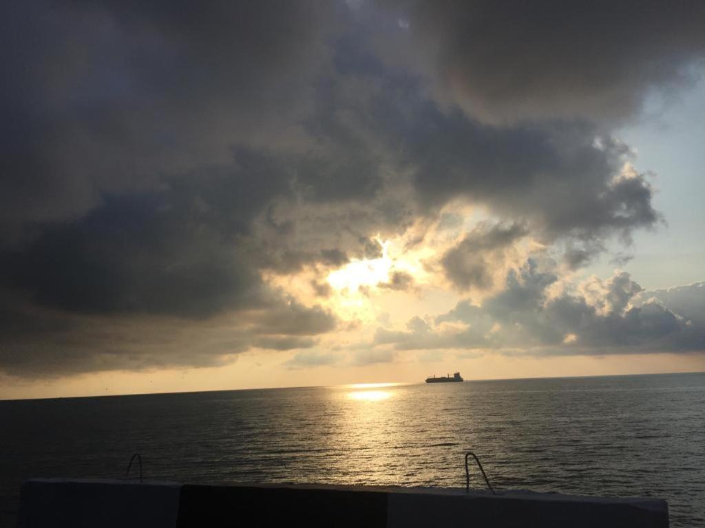 Rozmarin Нouse Makhinjauri Otel Batum Dış mekan fotoğraf